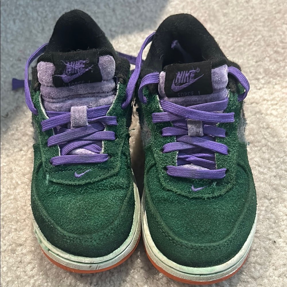 Nike Kids Green and Purple Sneakers